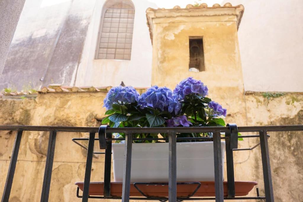 Peonia Blu Apartment Salerno Exterior foto